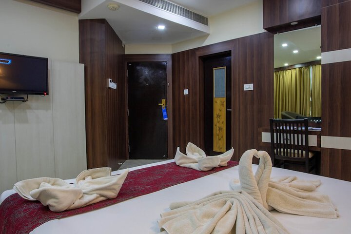 Room 35 of 37