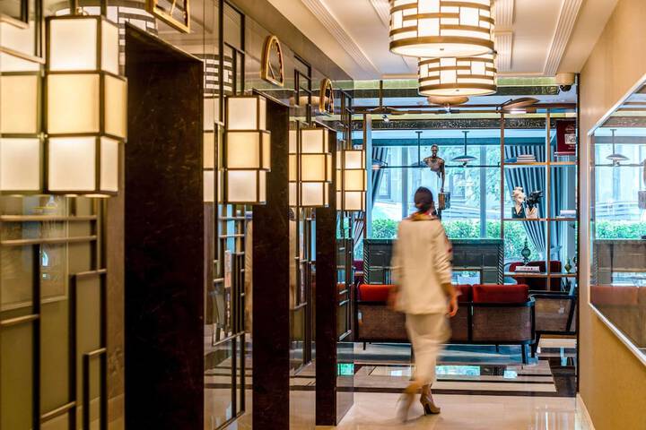 Lobby Photos