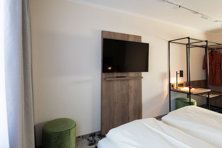 Room 9 of 52