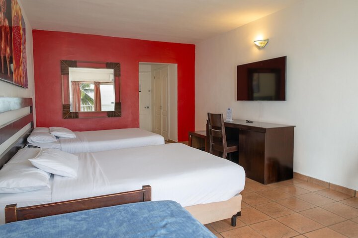 Room 44 of 130