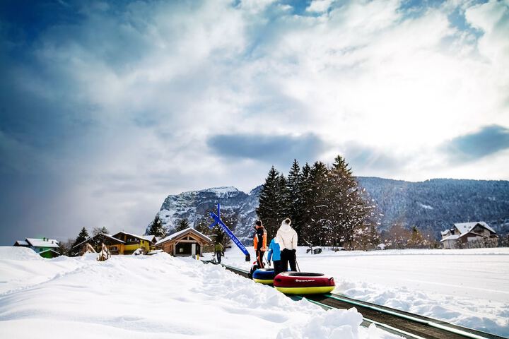 Snow tubing