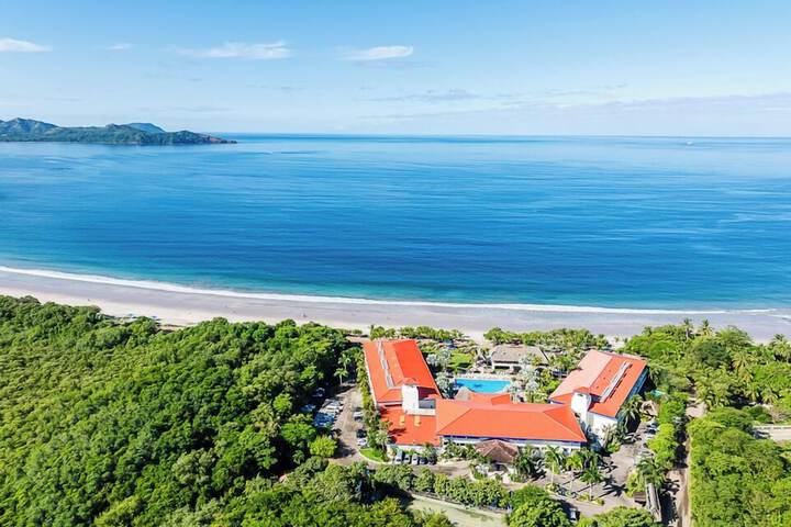 Margaritaville Beach Resort Playa Flamingo in Cabo Velas