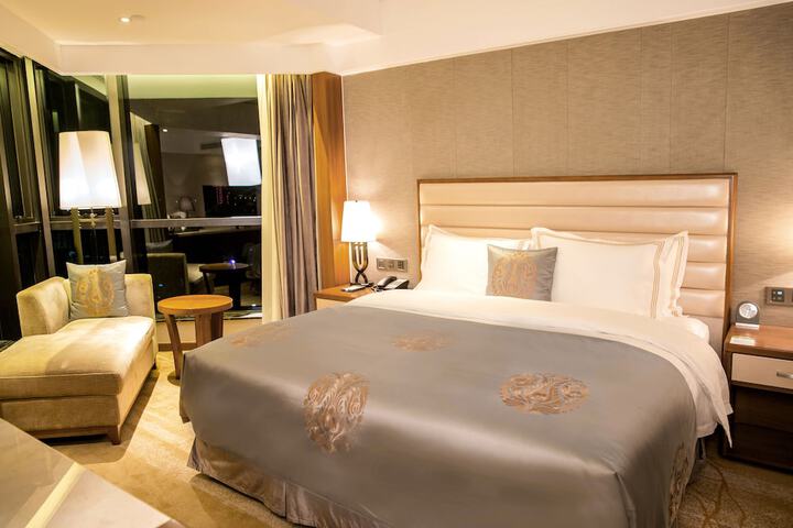 Room 9 of 58