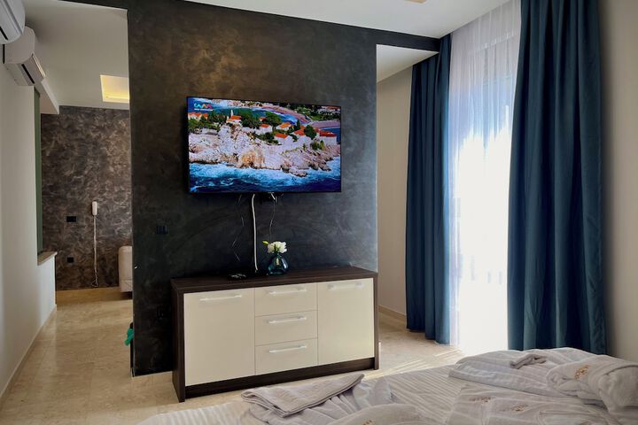 Room 26 of 58