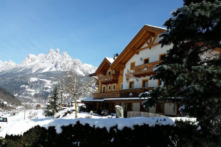 Hotel El Mondin in Primiero San Martino di Castrozza