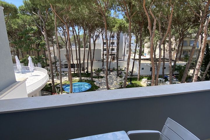 Terrace/Patio 26 of 72