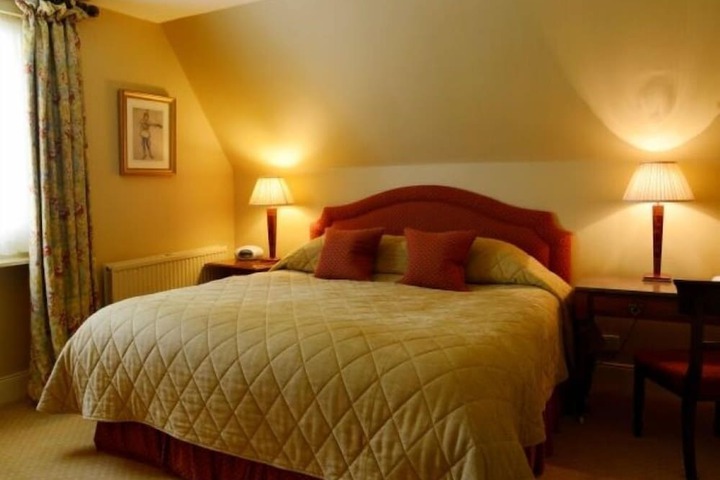 Room 45 of 99
