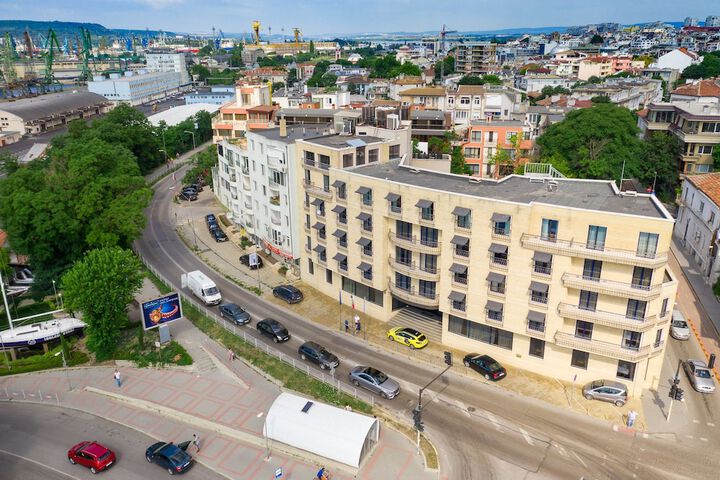 Hotel 104 of 119
