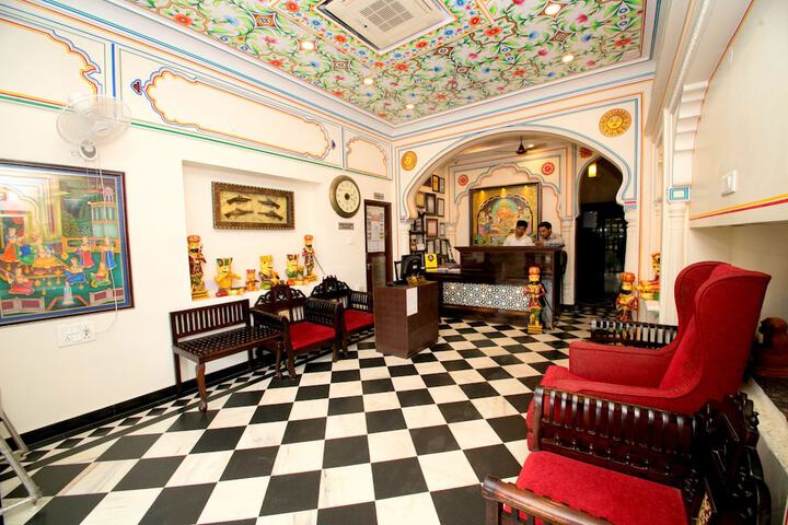Hotel Interior 6 of 113