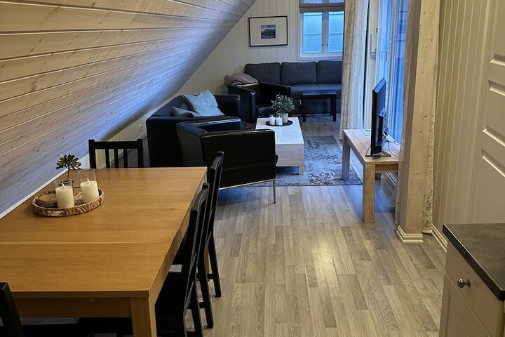 Room 12 of 68