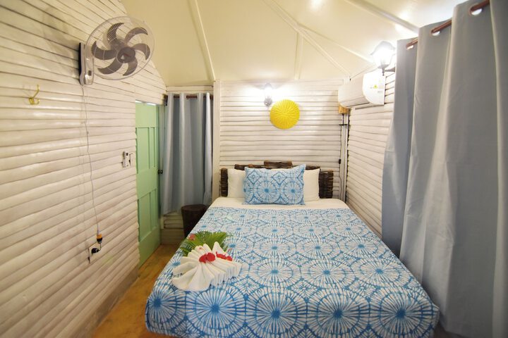 Room 37 of 127