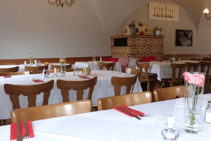 Dining Photos