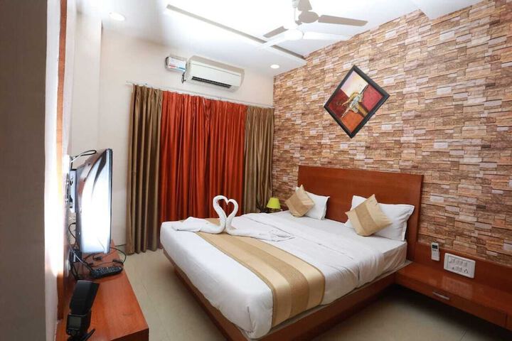Room 15 of 31