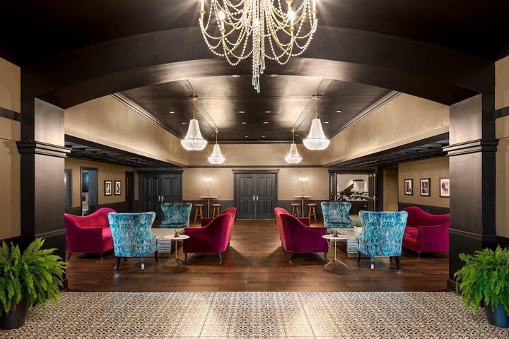 Hotel Lobby