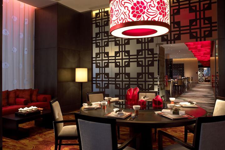 Dining 169 of 229