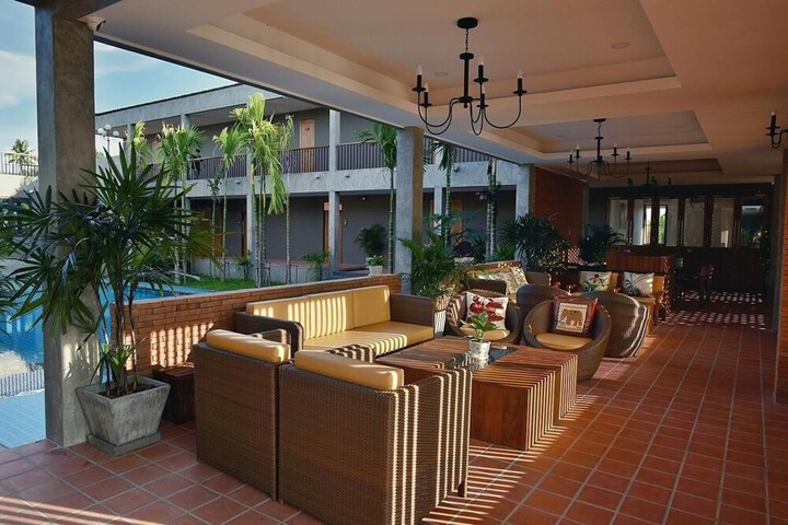 Terrace/Patio 15 of 38