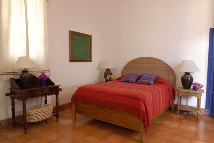 Room 10 of 46