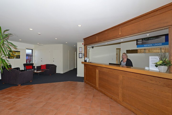 Entrance & Lobby