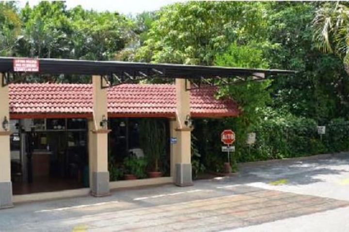 Hotel La Hacienda