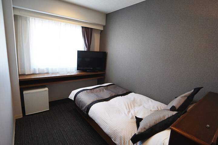 Room 17 of 81