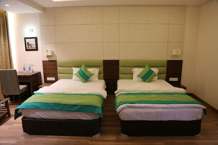 Room 9 of 45