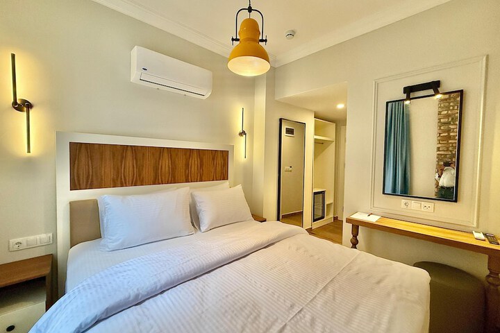 Room 48 of 126