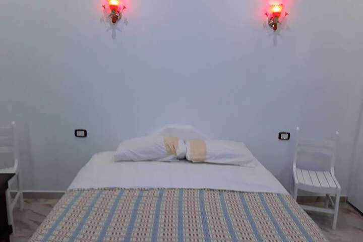 Room 20 of 151