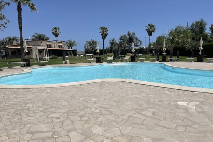 Pool 187 of 247