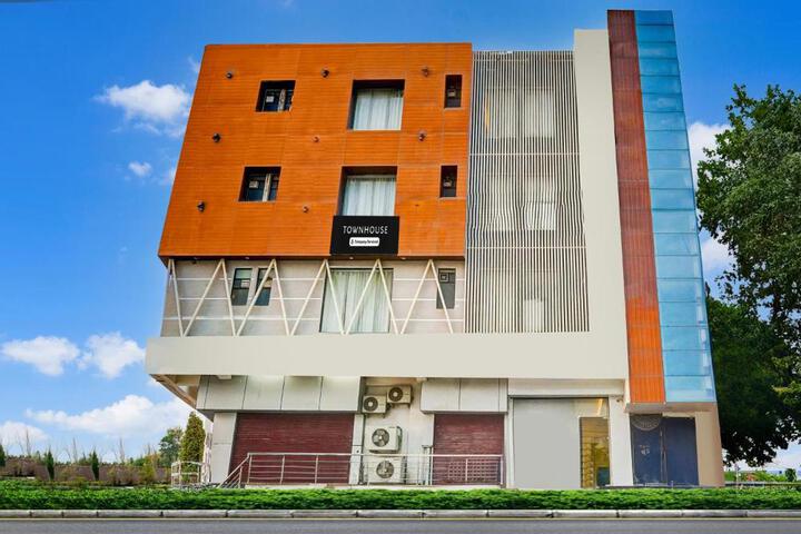 Townhouse Jagatpura Formerly Hotel Soft Patel