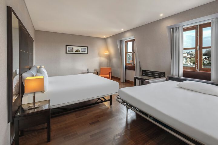 Room 29 of 84