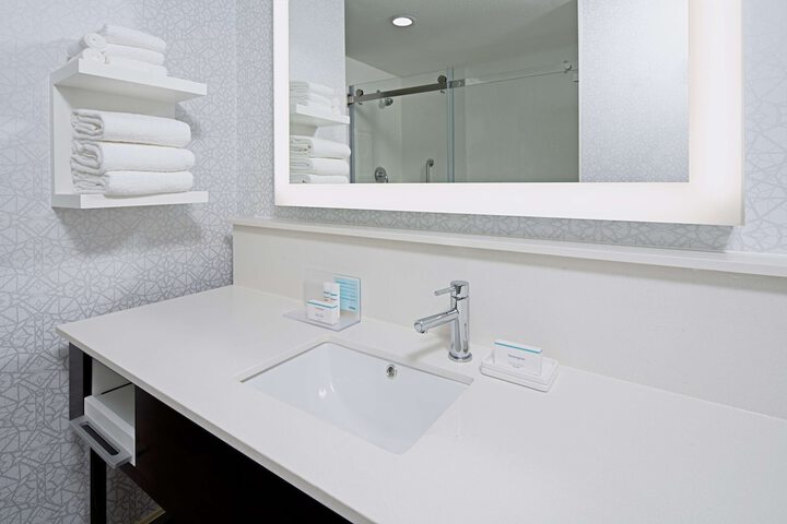 Bathroom shower