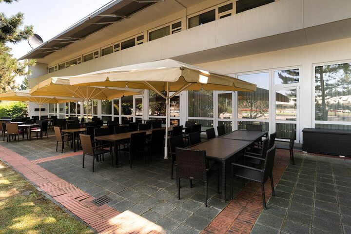 Sundeck 72 of 74