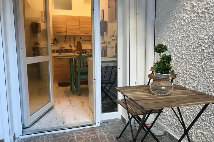 Terrace/Patio 6 of 13