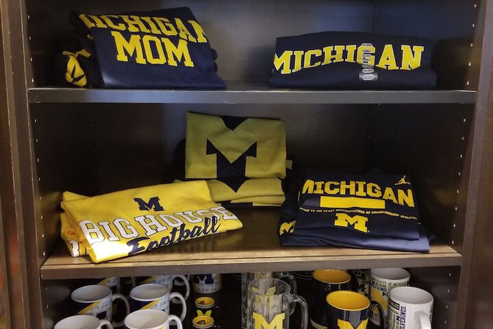 Gift shop