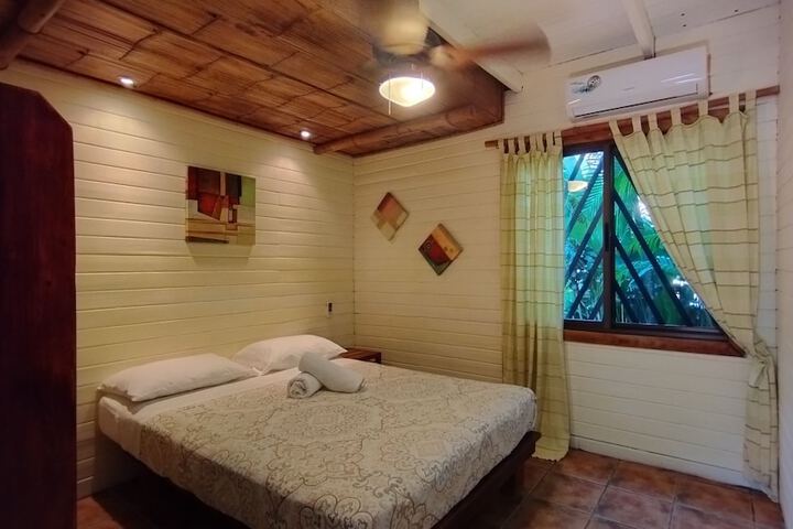 Room 10 of 73