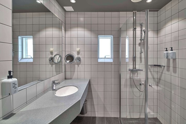 Bath Interior