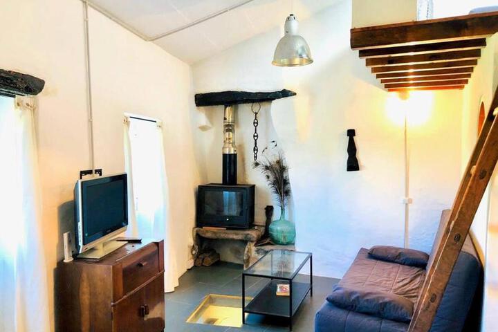 General 2 of 44