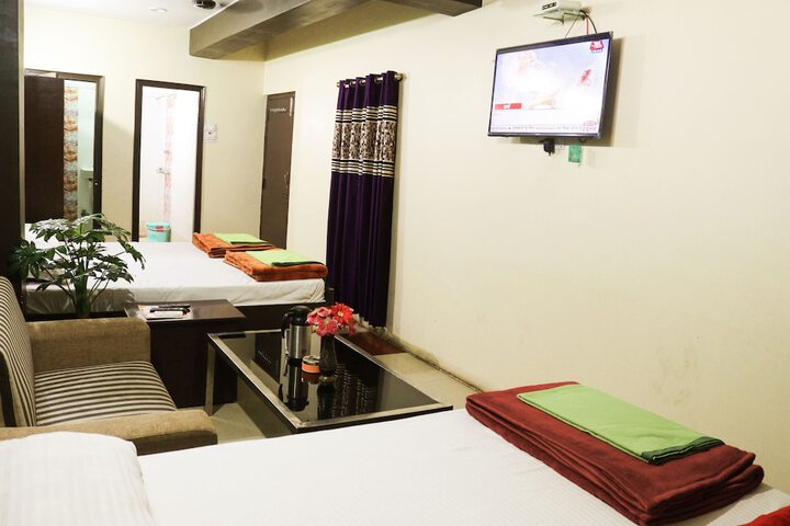 Room 7 of 22