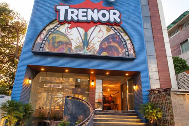 Hotel Trenor.
