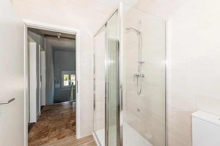 Amazing Home in Rogoznica With Wifi and 3 Bedrooms