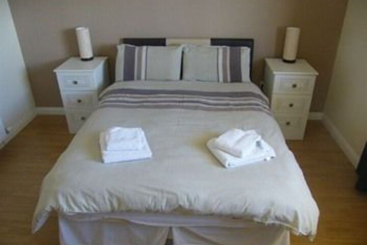 Room 17 of 32