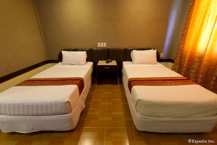 Room 20 of 68