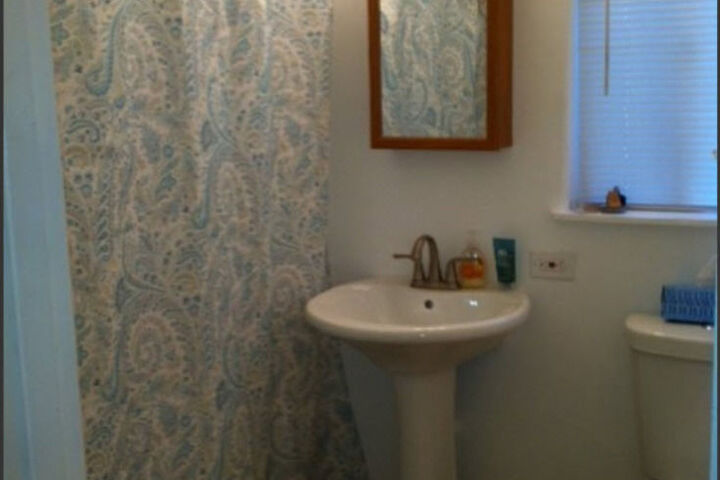 Room 8 of 31