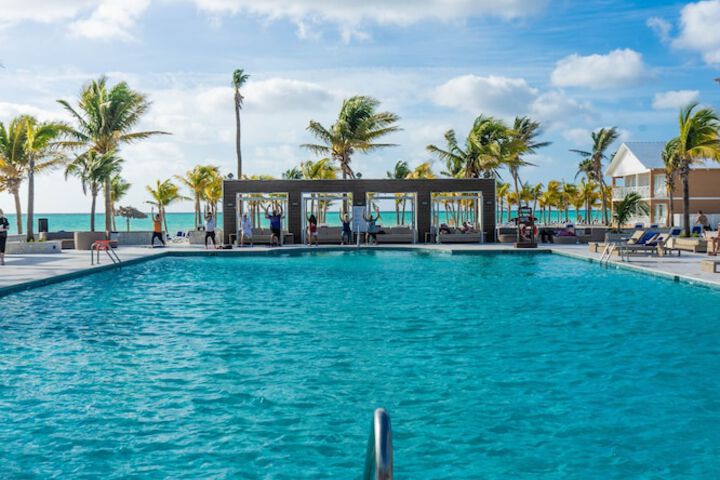 Pools & Facilities