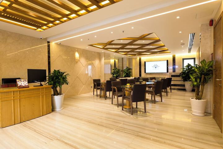 Hotel Interior 4 of 62