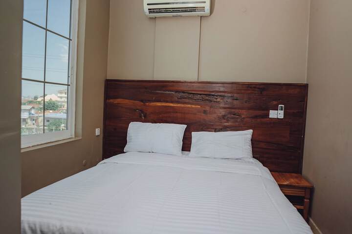Room 13 of 56