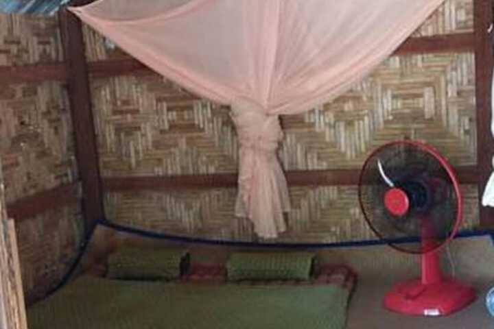 Room 7 of 28