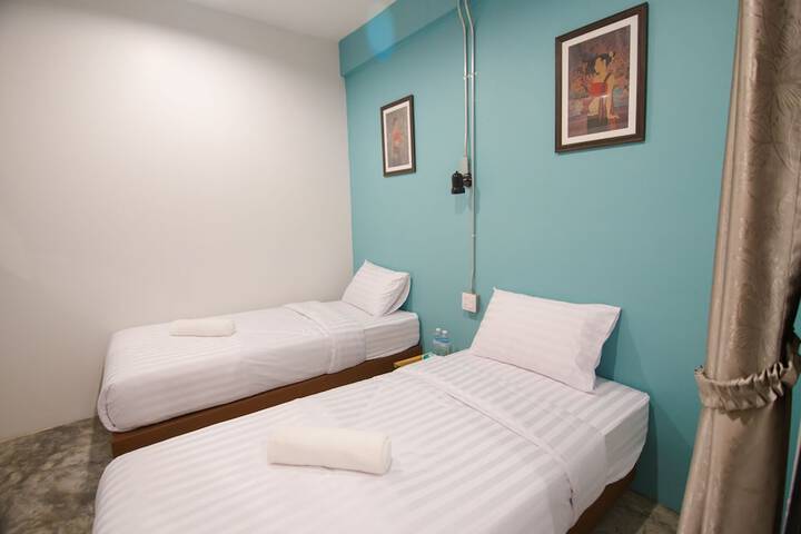 Room 9 of 53