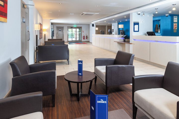Lobby Entry