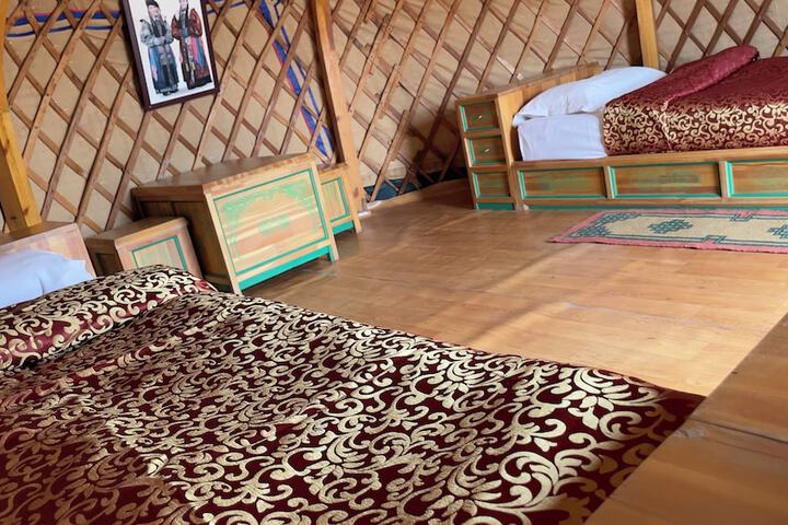 Room 7 of 26